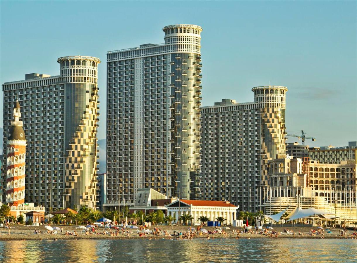Апартаменты Welcome Orbi Batumi Sea View Экстерьер фото