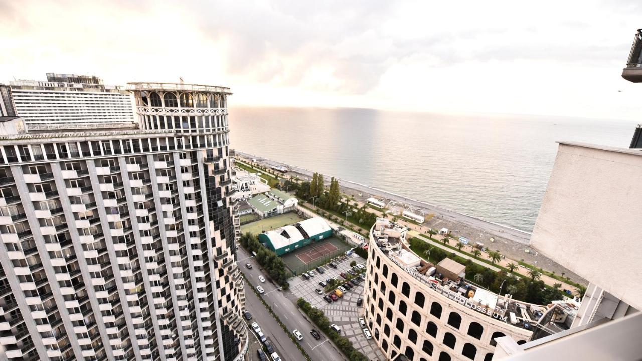 Апартаменты Welcome Orbi Batumi Sea View Экстерьер фото