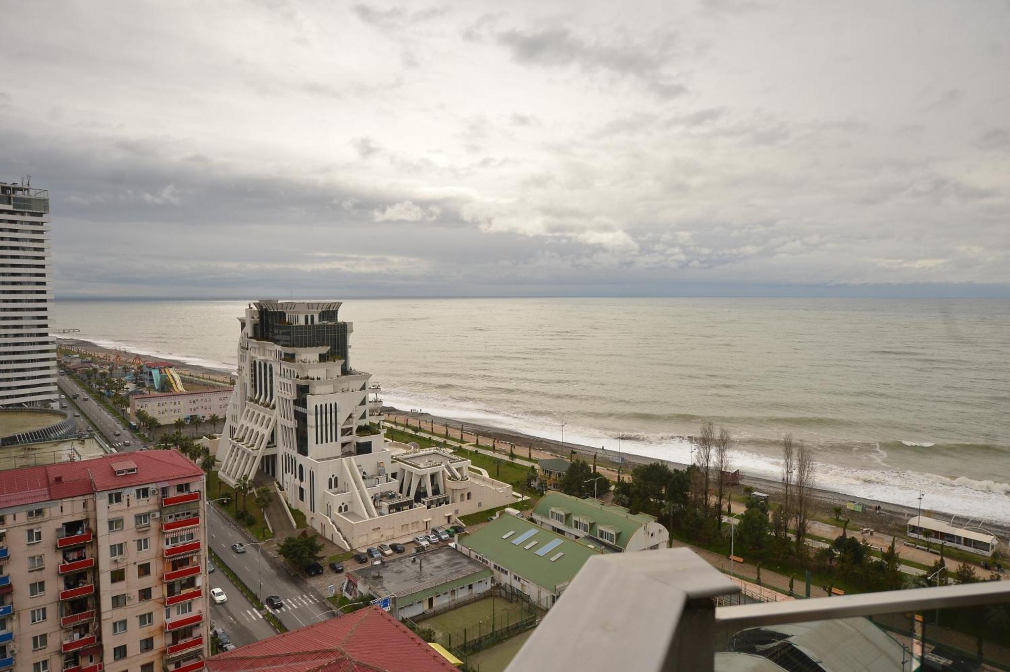 Апартаменты Welcome Orbi Batumi Sea View Экстерьер фото